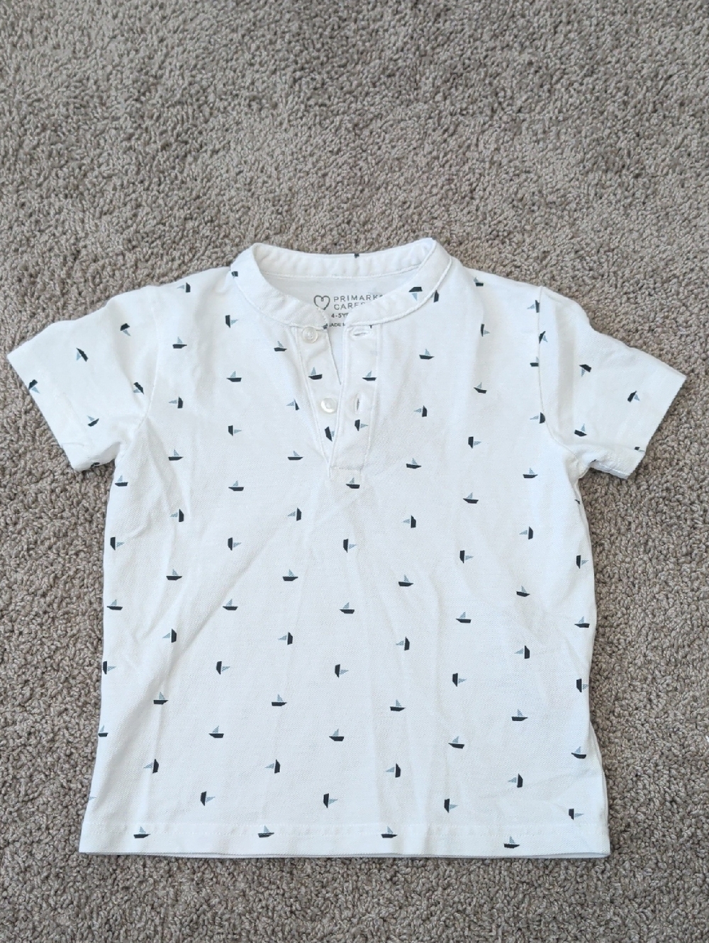 Primark Boy's White Short-Sleeve Polo Shirt Size 4-5 Years
